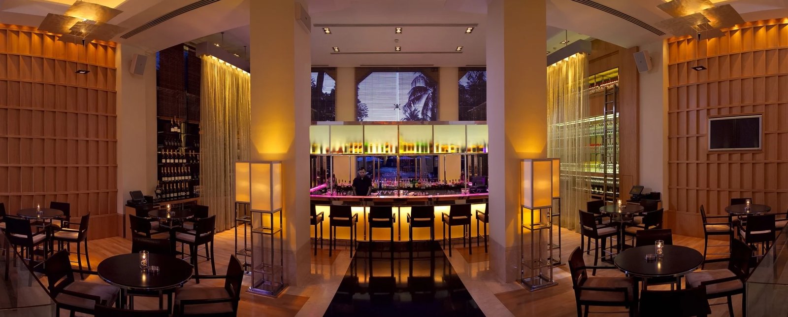 The Leela Mumbai, eat & drink