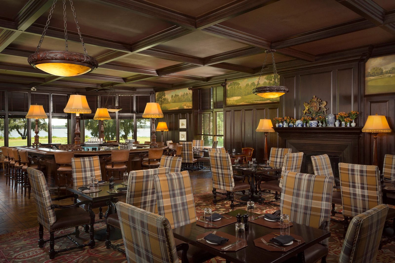 The Lodge at Sea Island, oak room