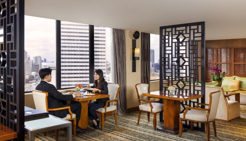 Mandarin Oriental, Jakarta, at the table