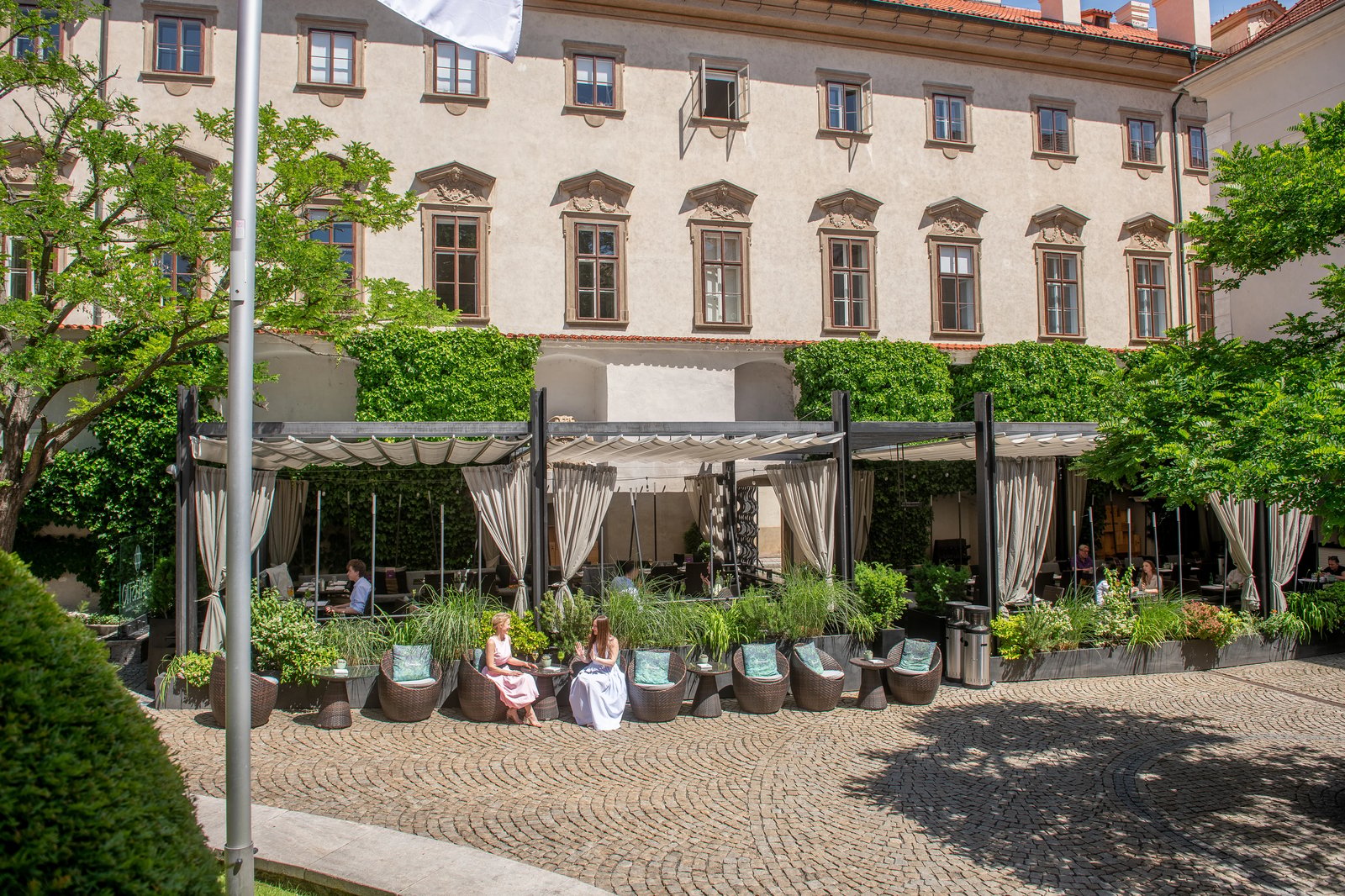 Mandarin Oriental, Prague