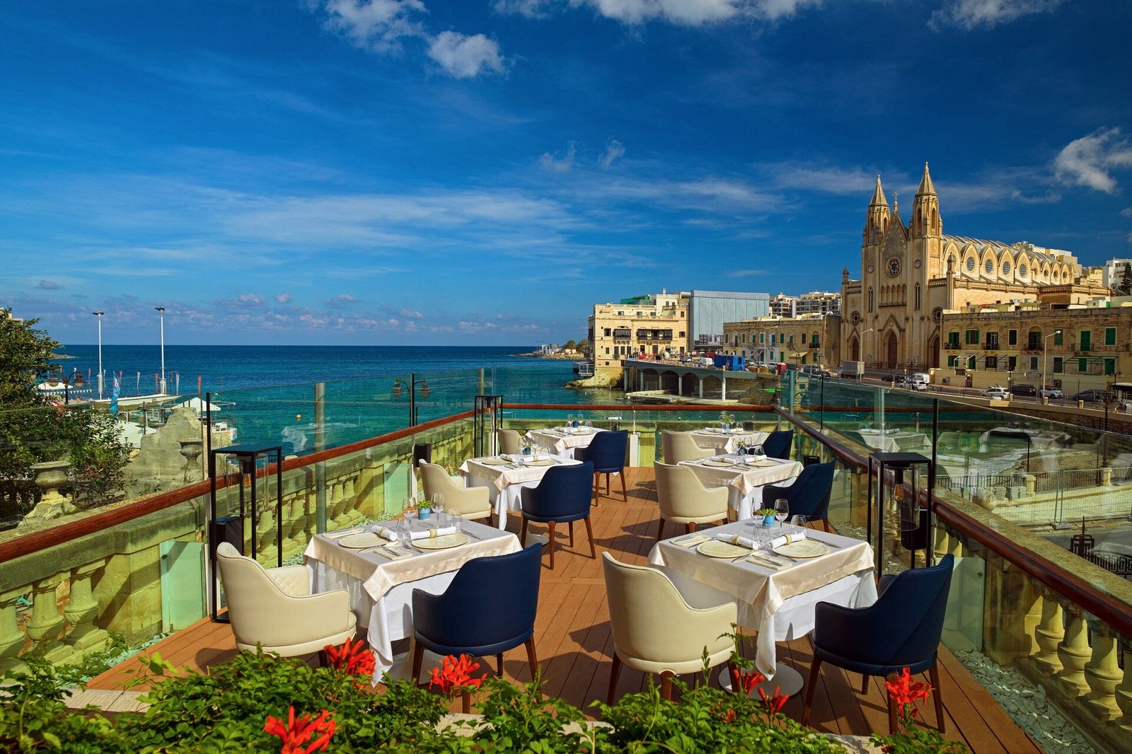 Malta Marriott Resort & Spa, atrio bar & restaurant