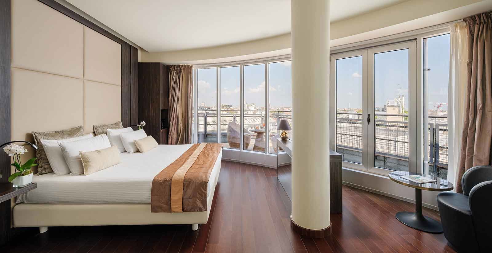 The Square Milano Duomo — rooms