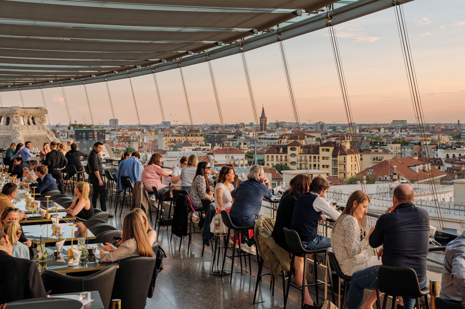 The Square Milano Duomo, the roof milano bar & restaurant