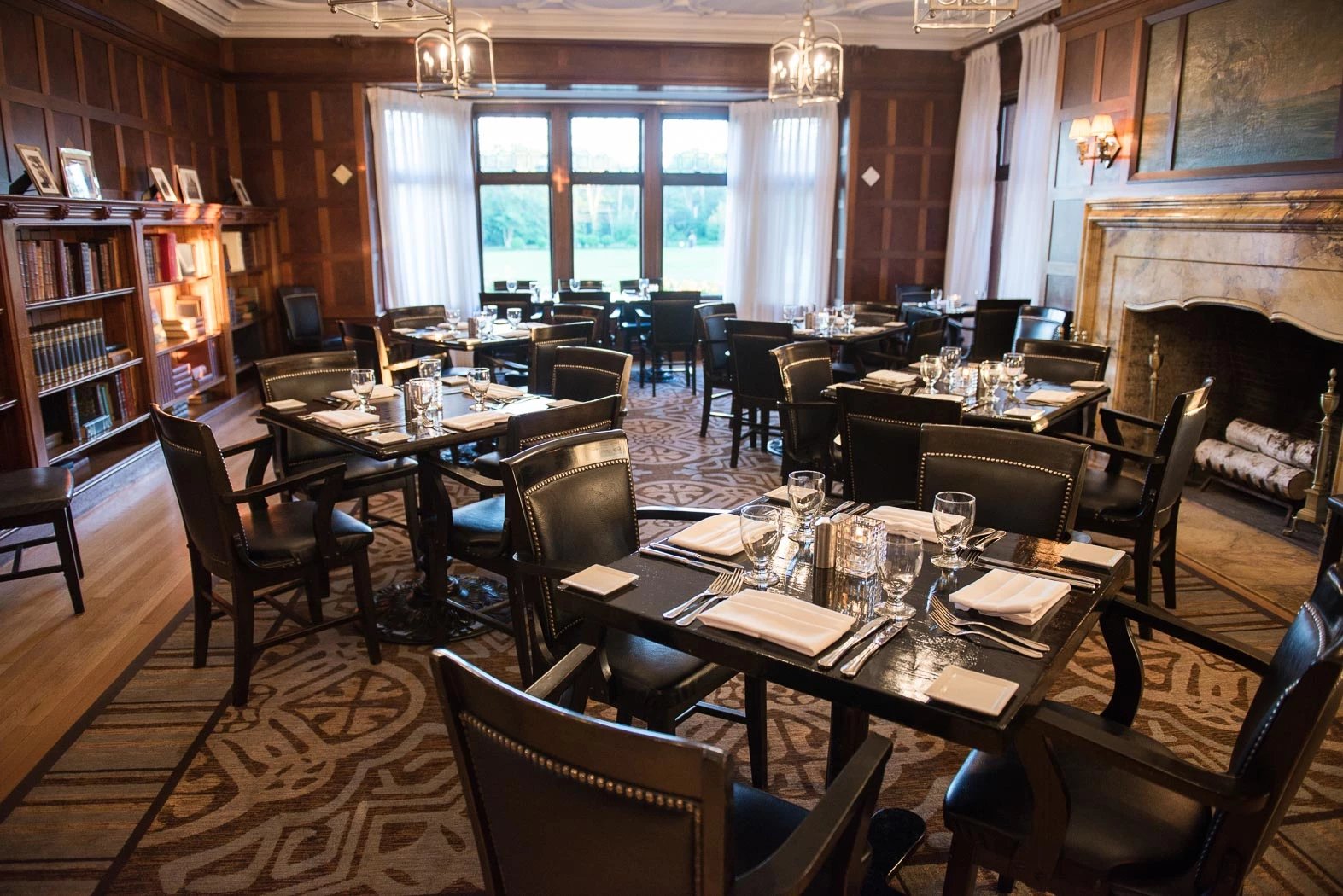 The Mansion at Ocean Edge, the roscommon room