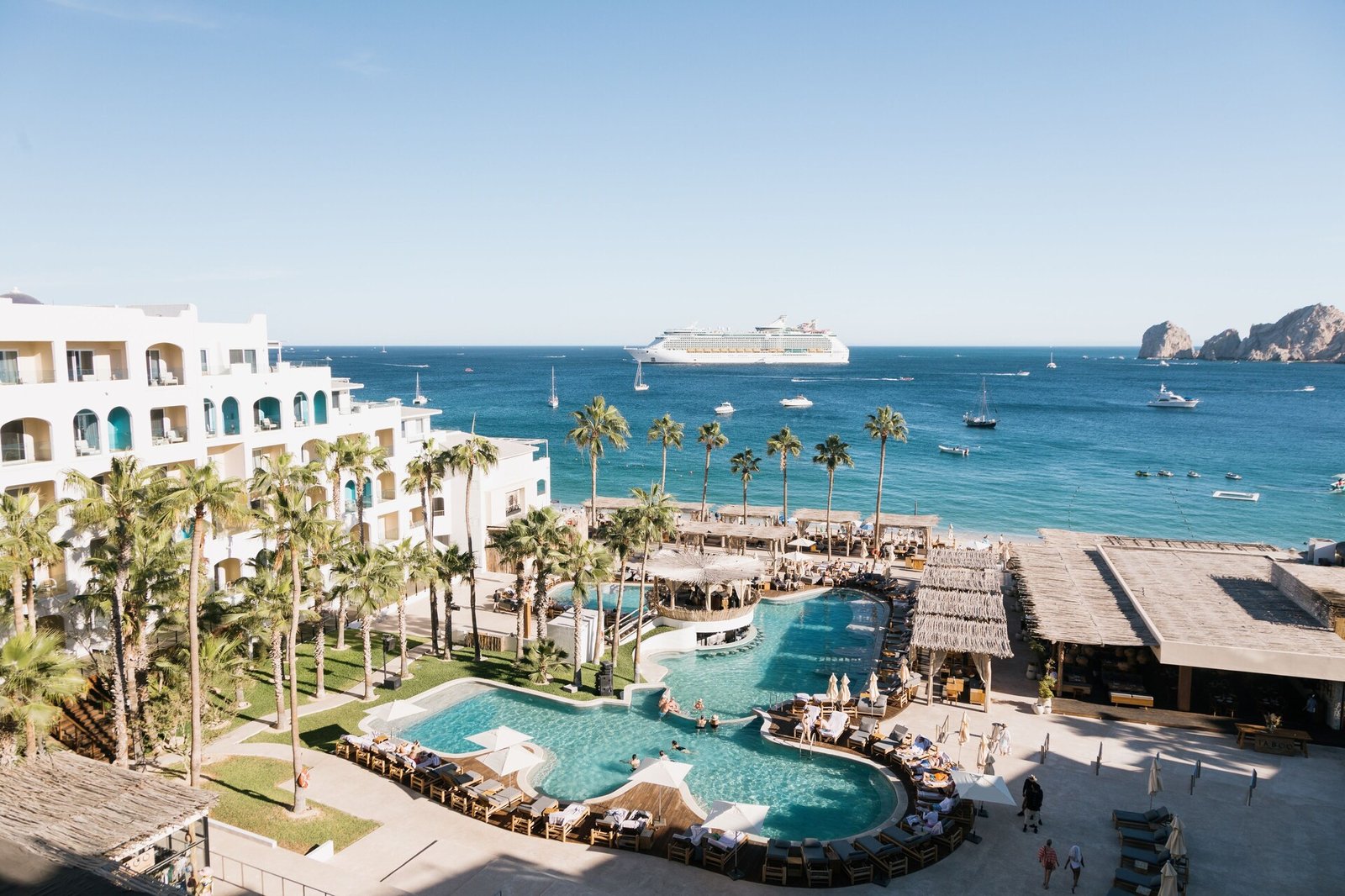 ME Cabo by Meliá - Adults Only, vibe