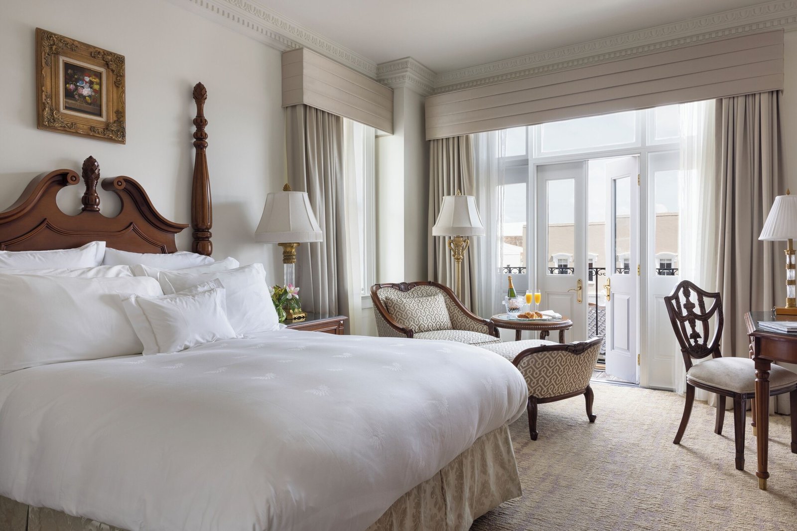 Market Pavilion Hotel, rooms