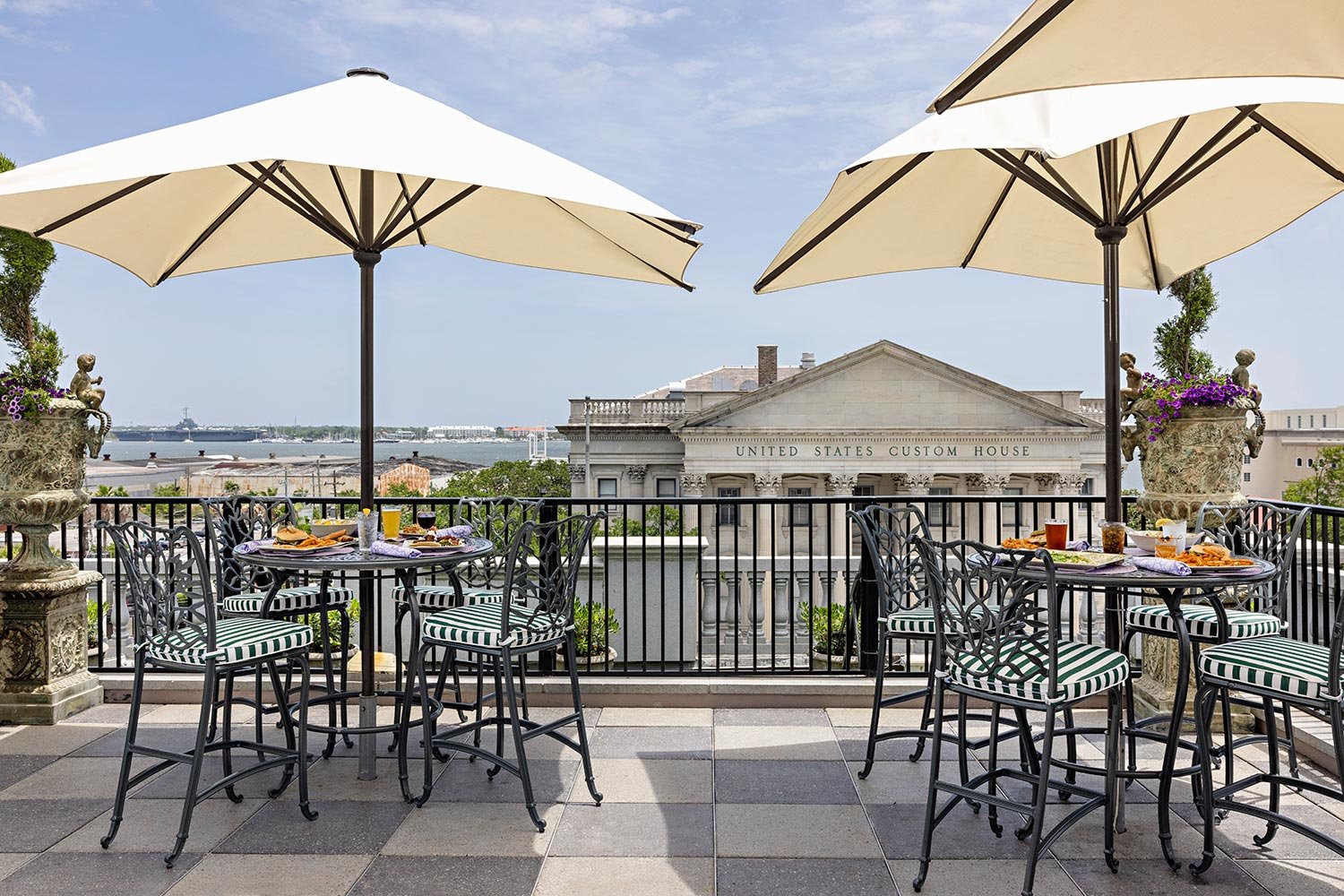 Market Pavilion Hotel, eat & drink