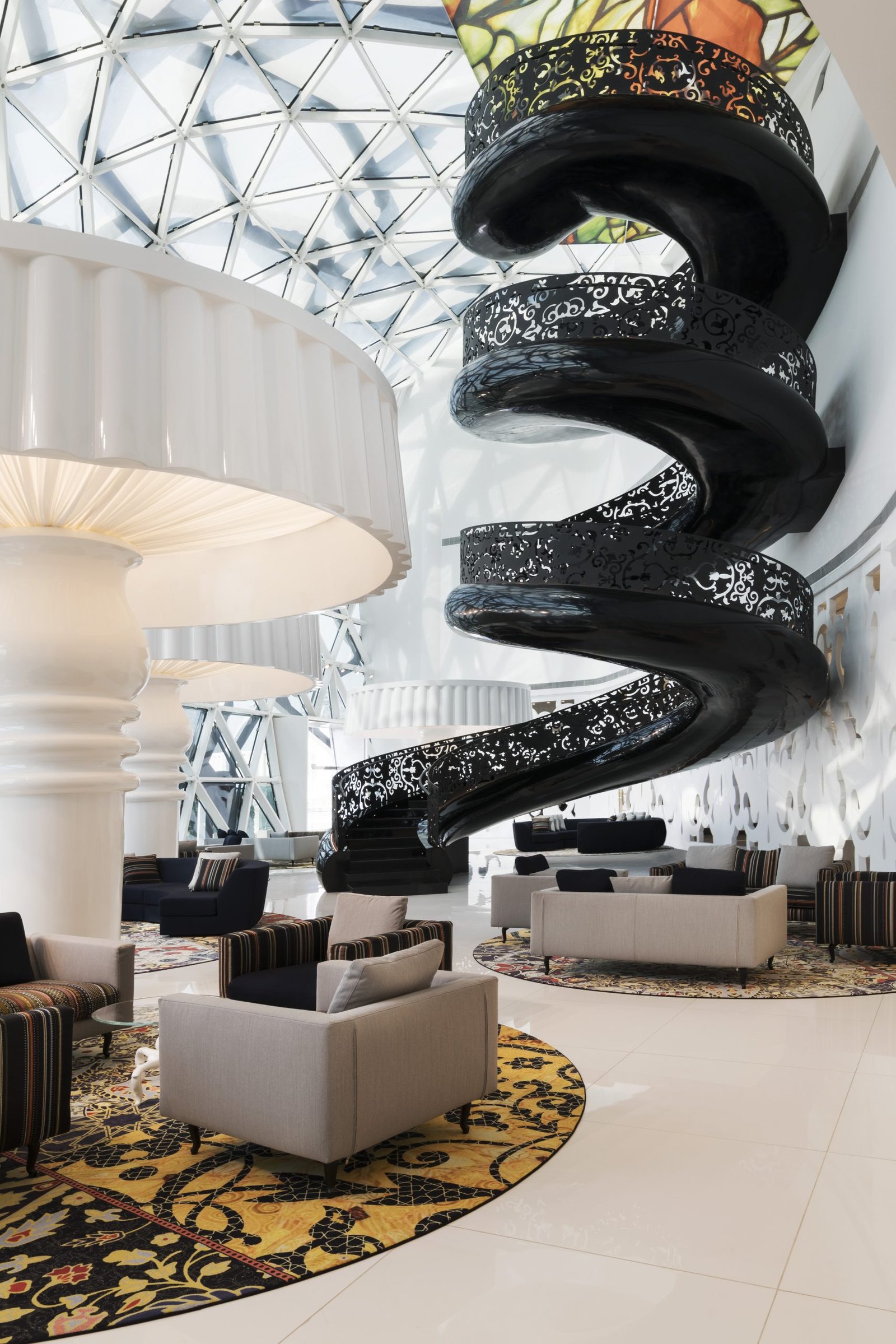 Mondrian Doha, vibe