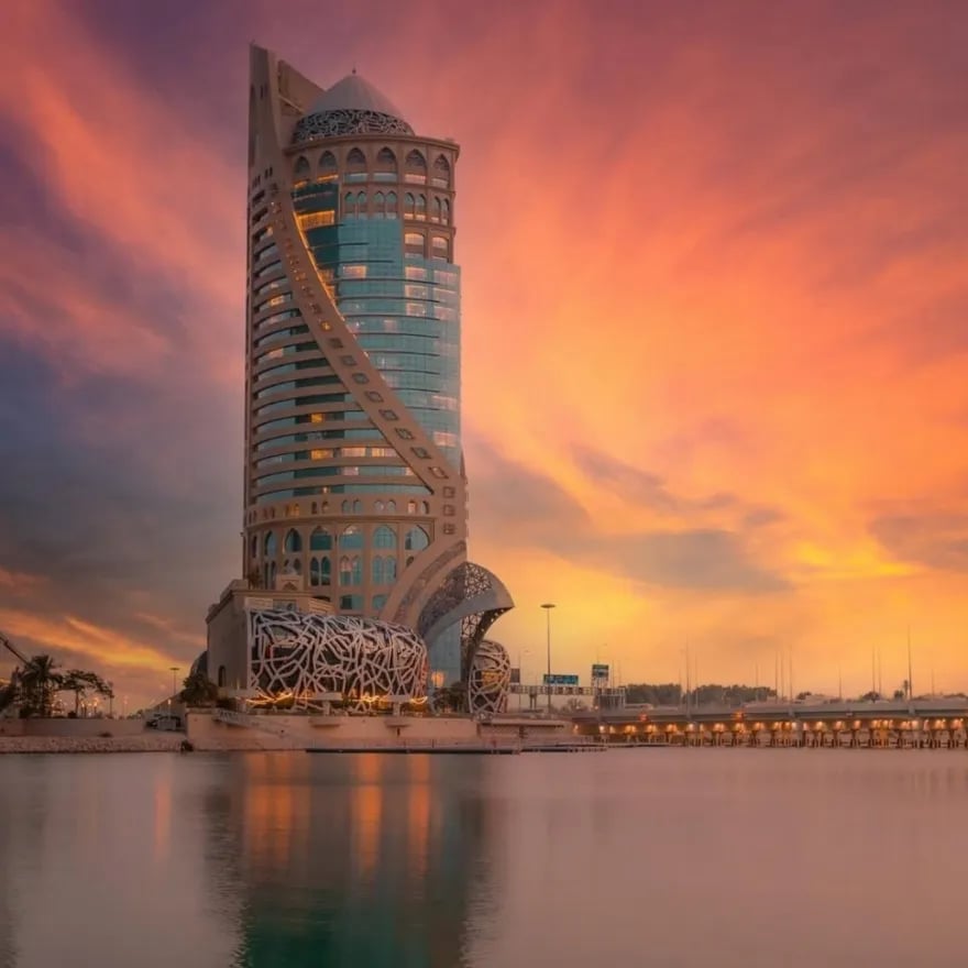Mondrian Doha, backstory