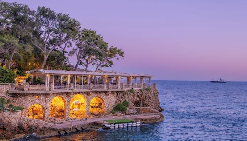 Monte-Carlo Beach Hotel