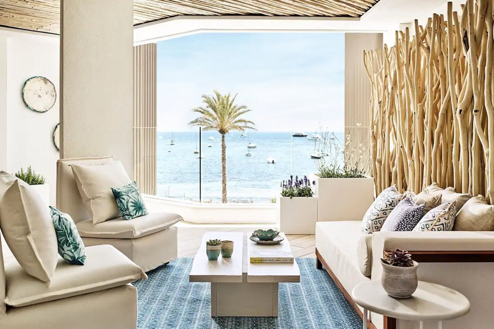 Nobu Hotel Ibiza Bay, vibe