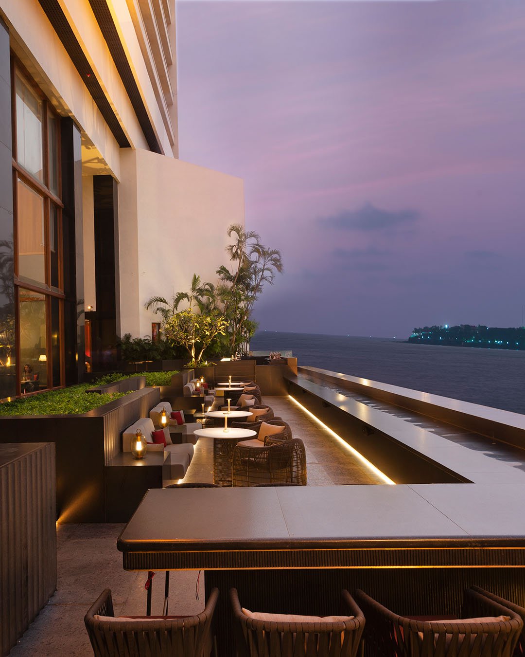 The Oberoi, Mumbai, eat & drink