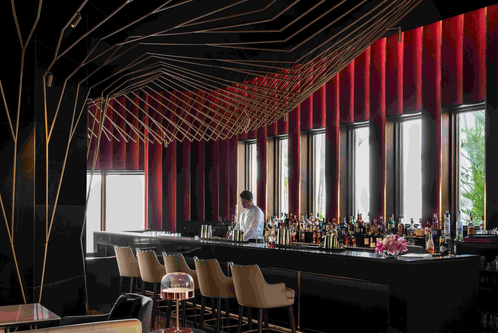 The Oberoi, Mumbai, eat & drink