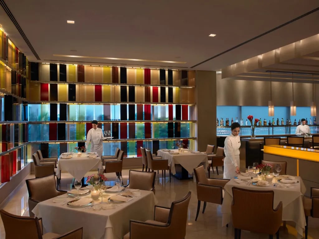 The Oberoi, Mumbai, eat & drink