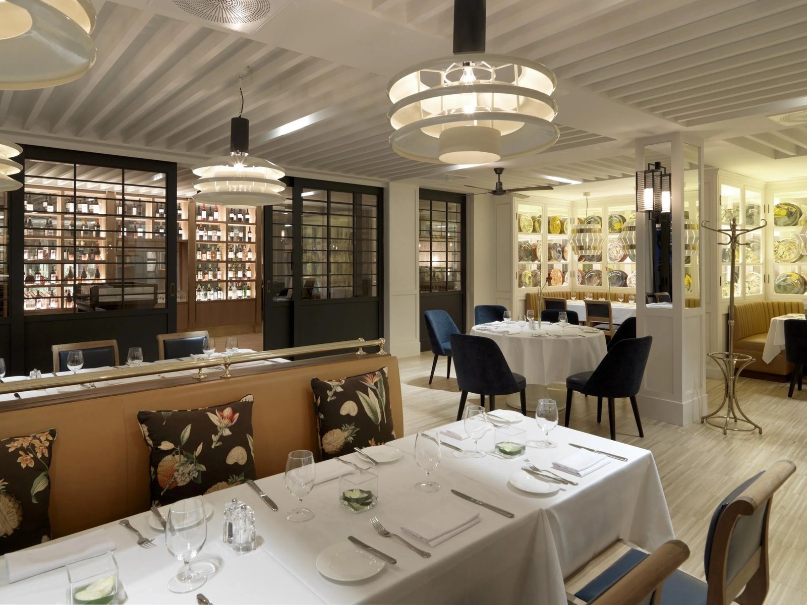 Hotel Camiral, origin restaurant