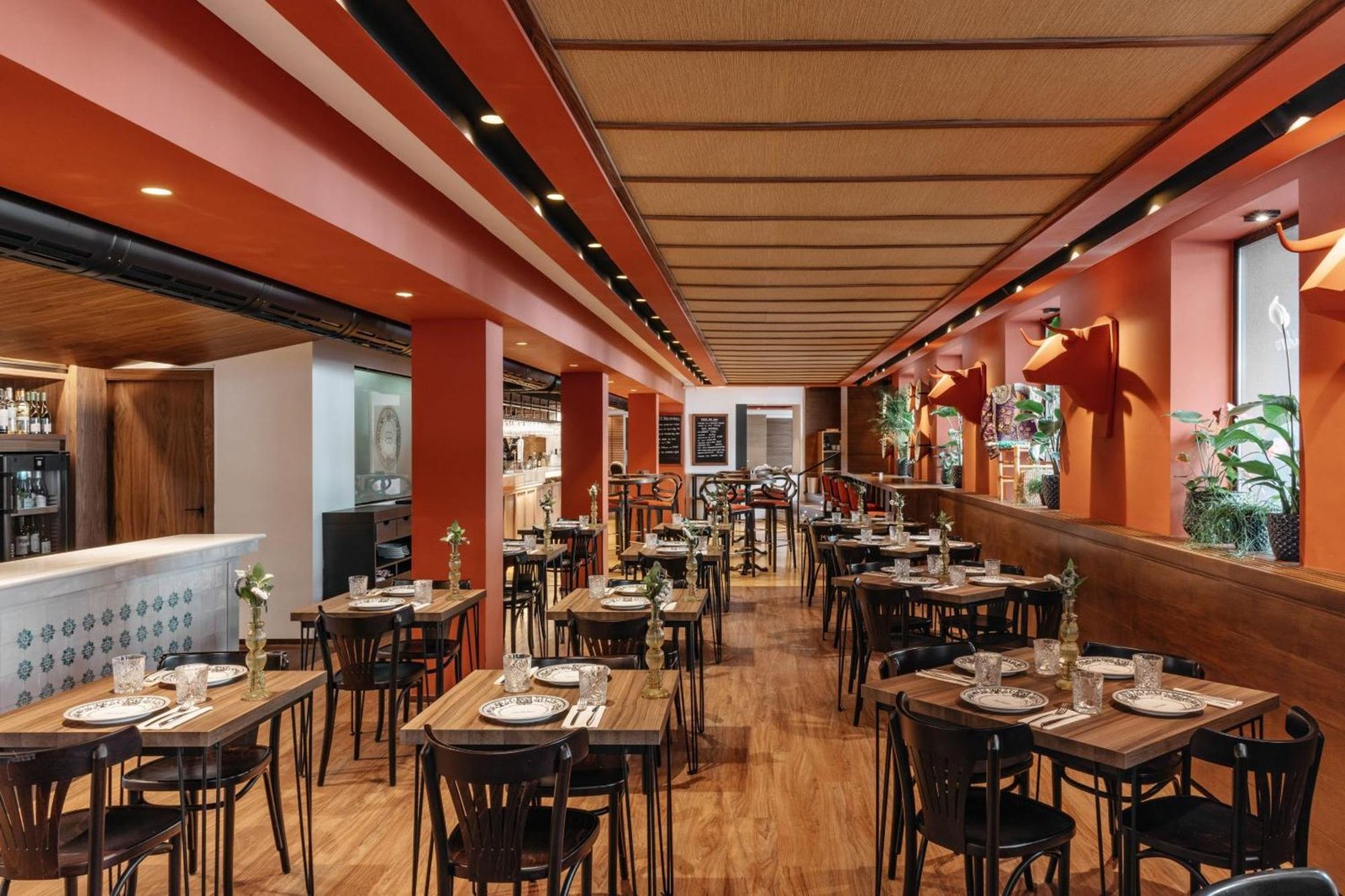 Hotel Colón Gran Meliá - The Leading Hotels of the World, eat & drink