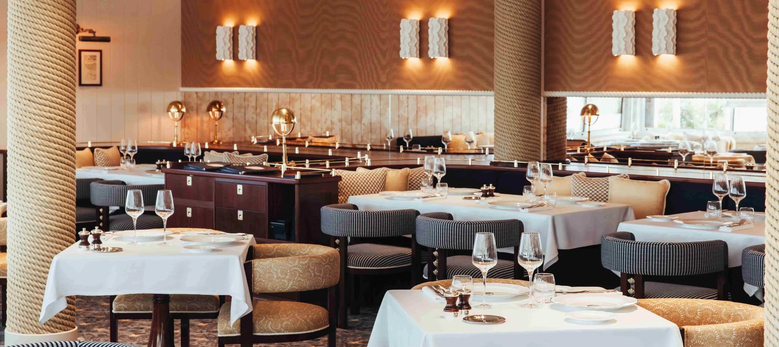 Hotel Barrière L'Hermitage La Baule, at the table