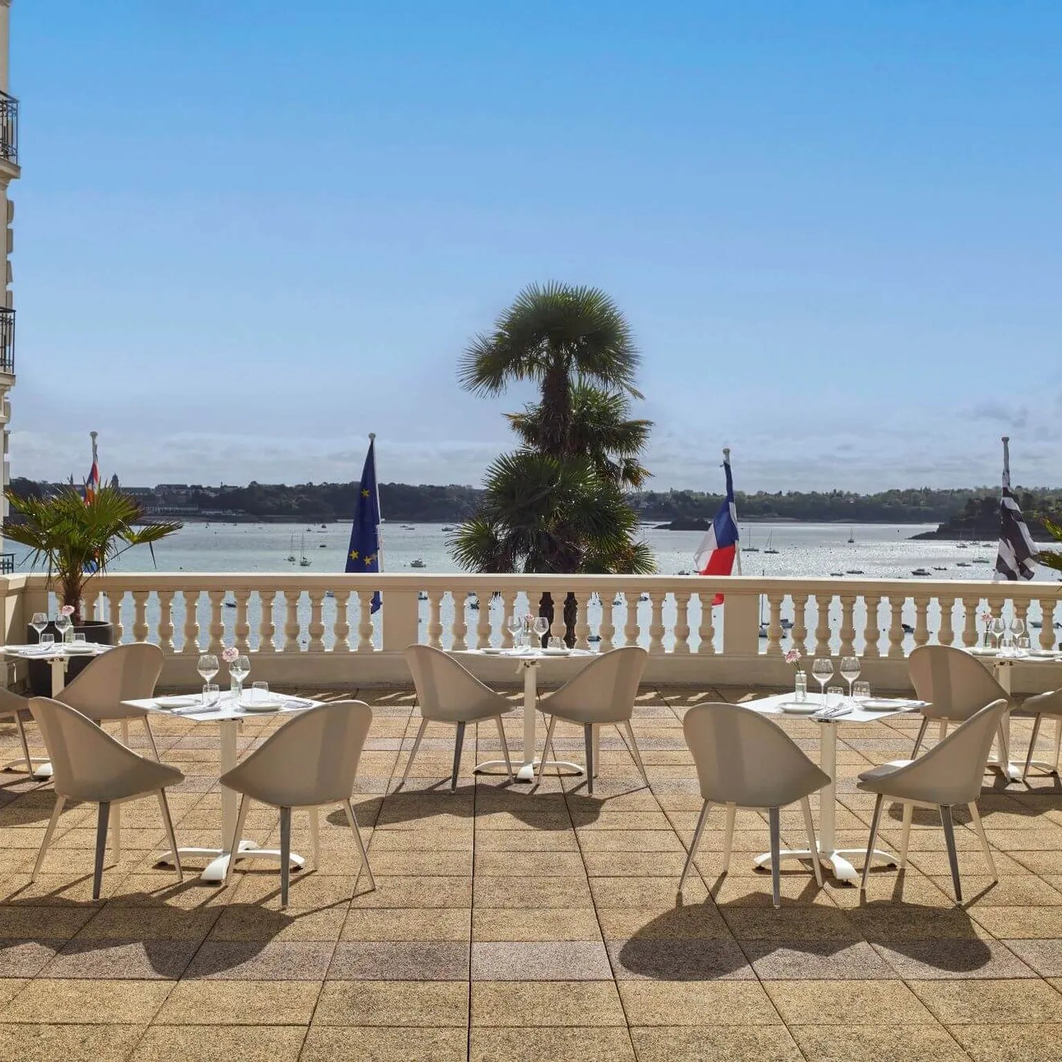 Le Grand Hôtel Dinard, le 333 café