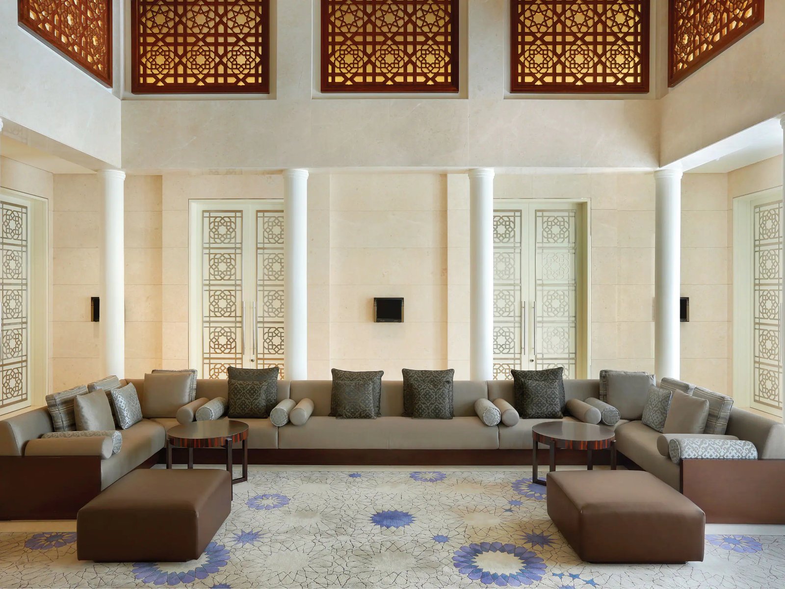 Park Hyatt Abu Dhabi Hotel and Villas, vibe