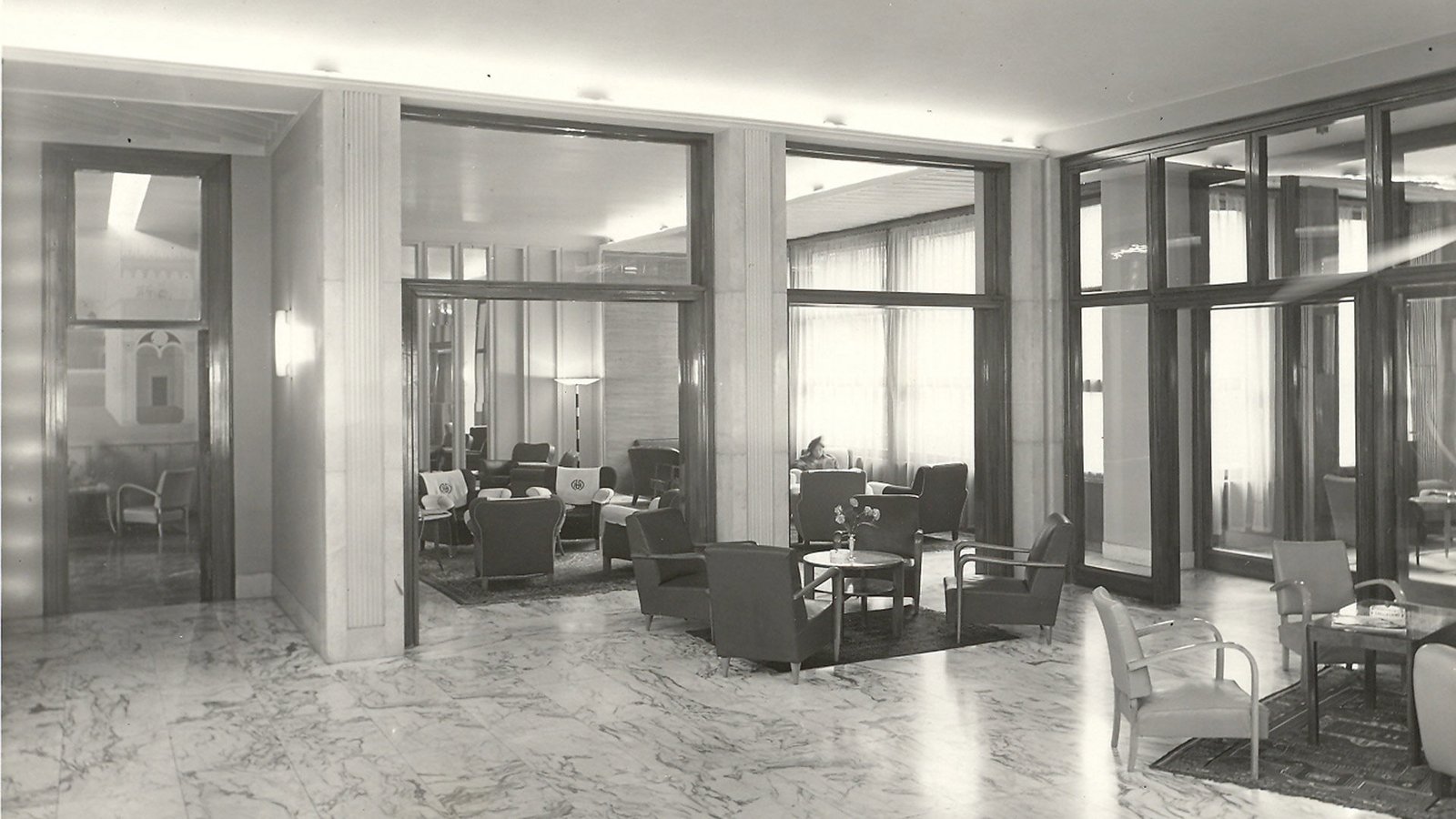 Hotel Manin — backstory