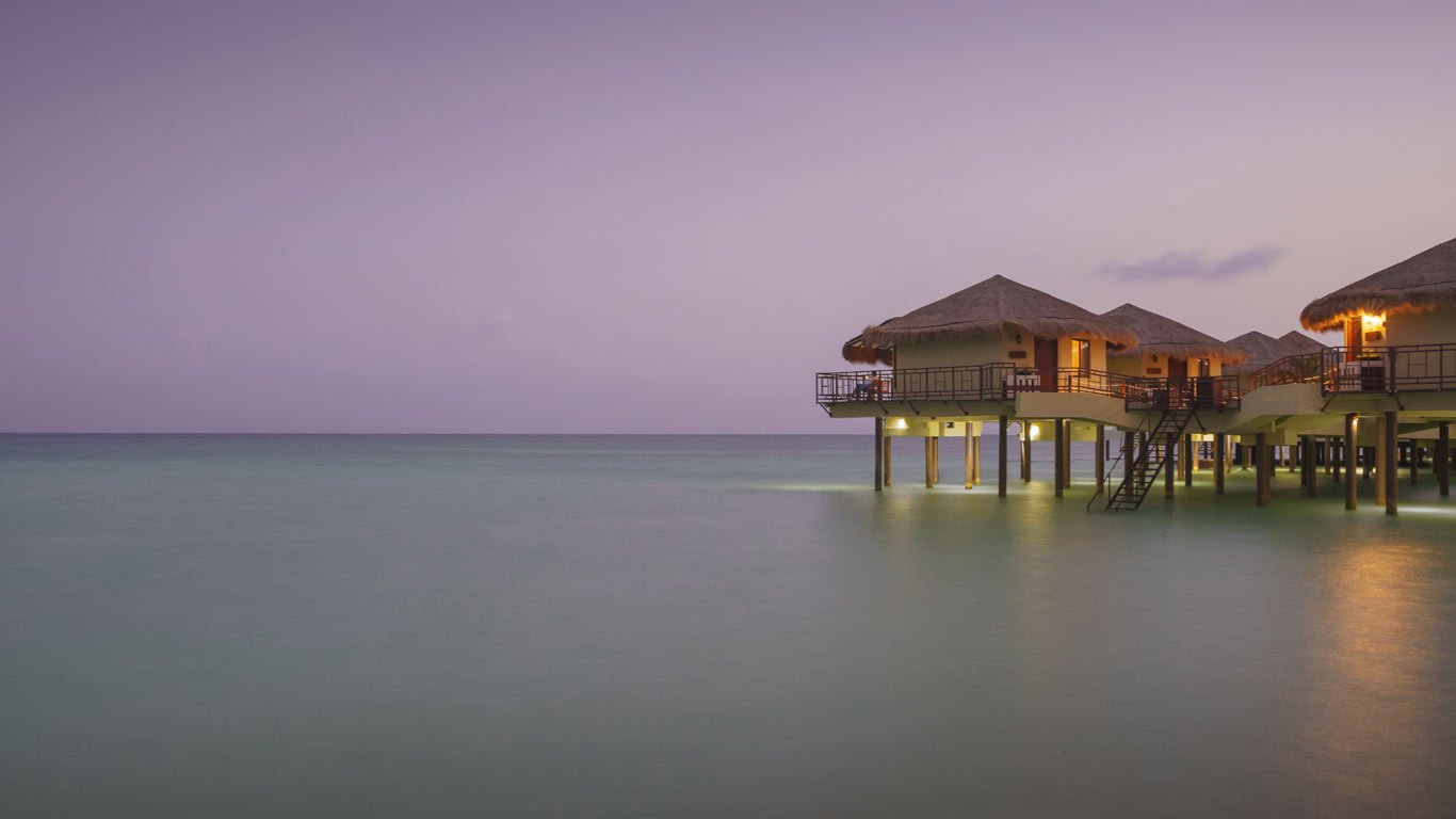 Palafitos Overwater Bungalows, backstory