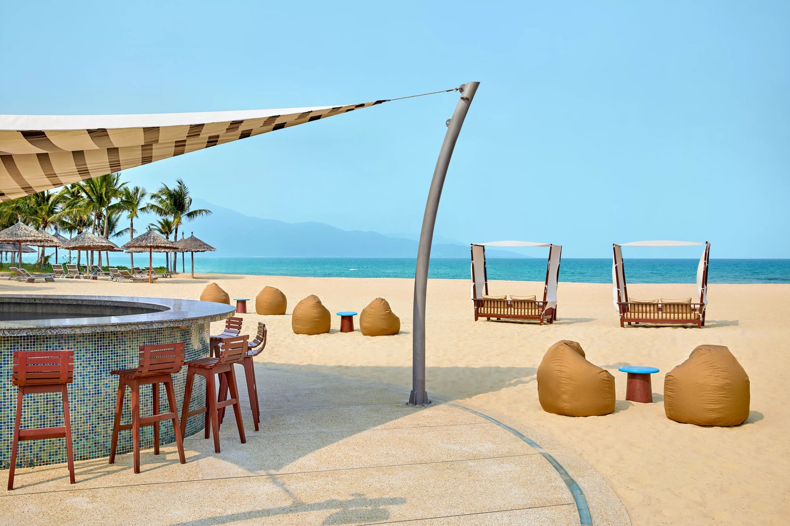 Pullman Danang Beach Resort, at the table