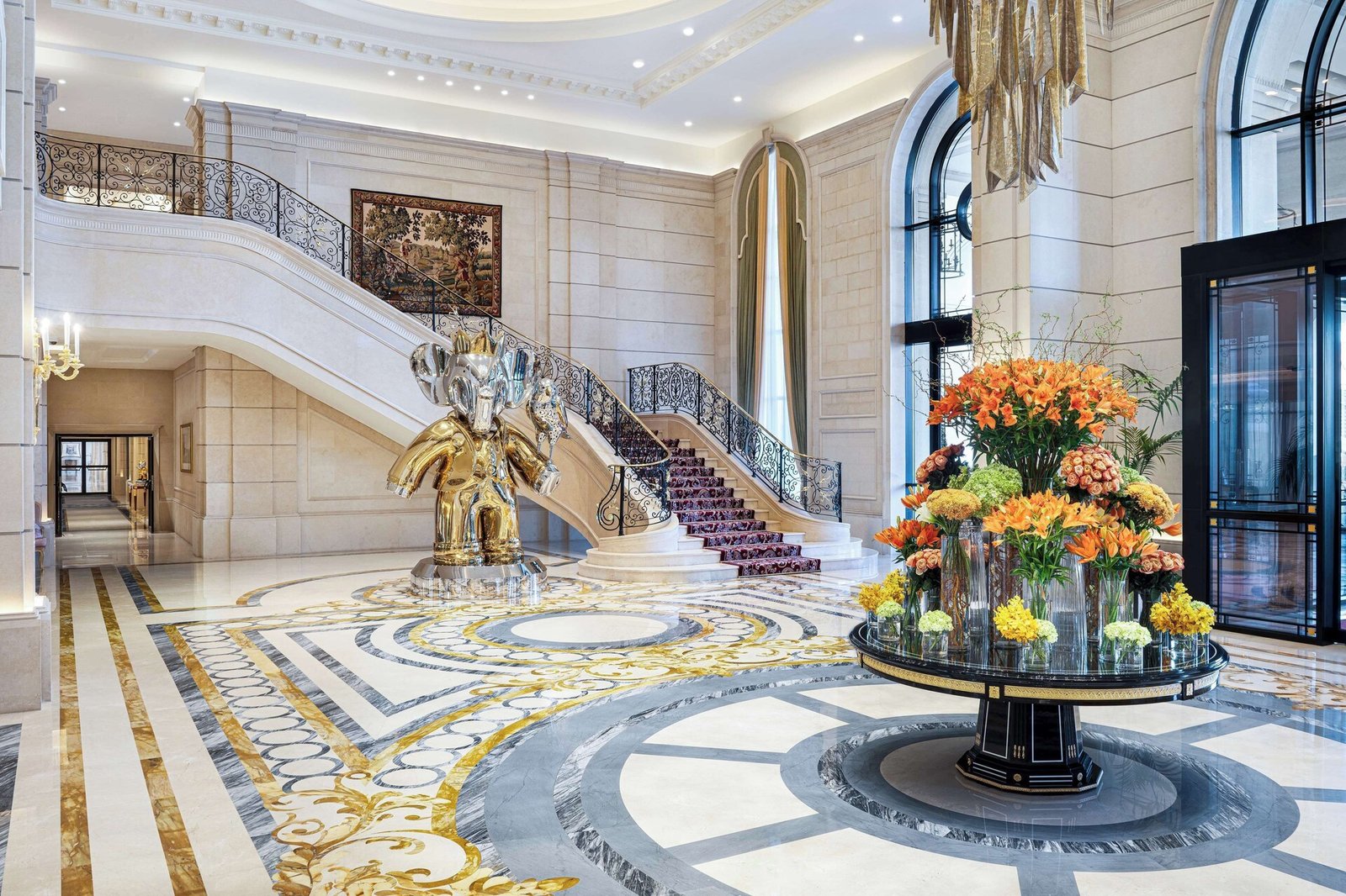 The Plaza Doha, LXR Hotels & Resorts, vibe