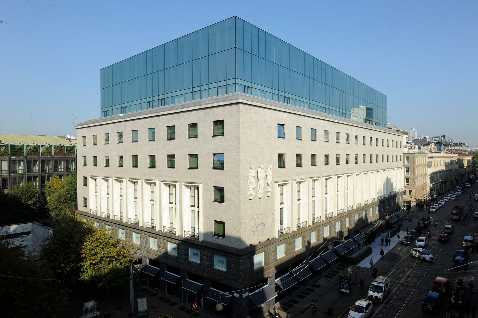 Armani Hotel Milano — backstory