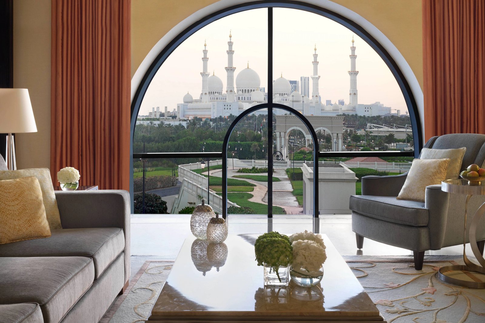 The Ritz-Carlton Abu Dhabi, Grand Canal, rooms