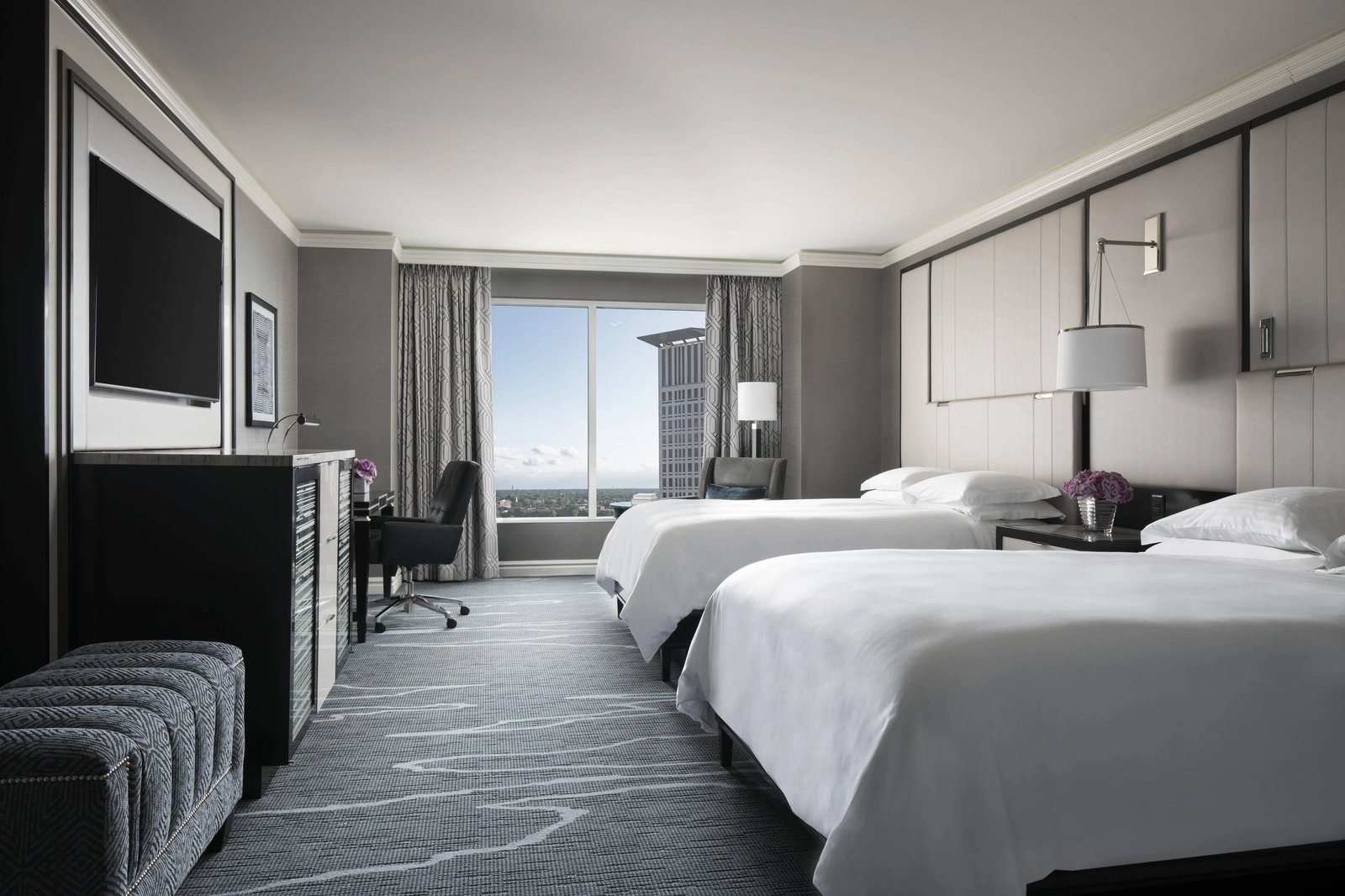 The Ritz-Carlton, Cleveland, rooms