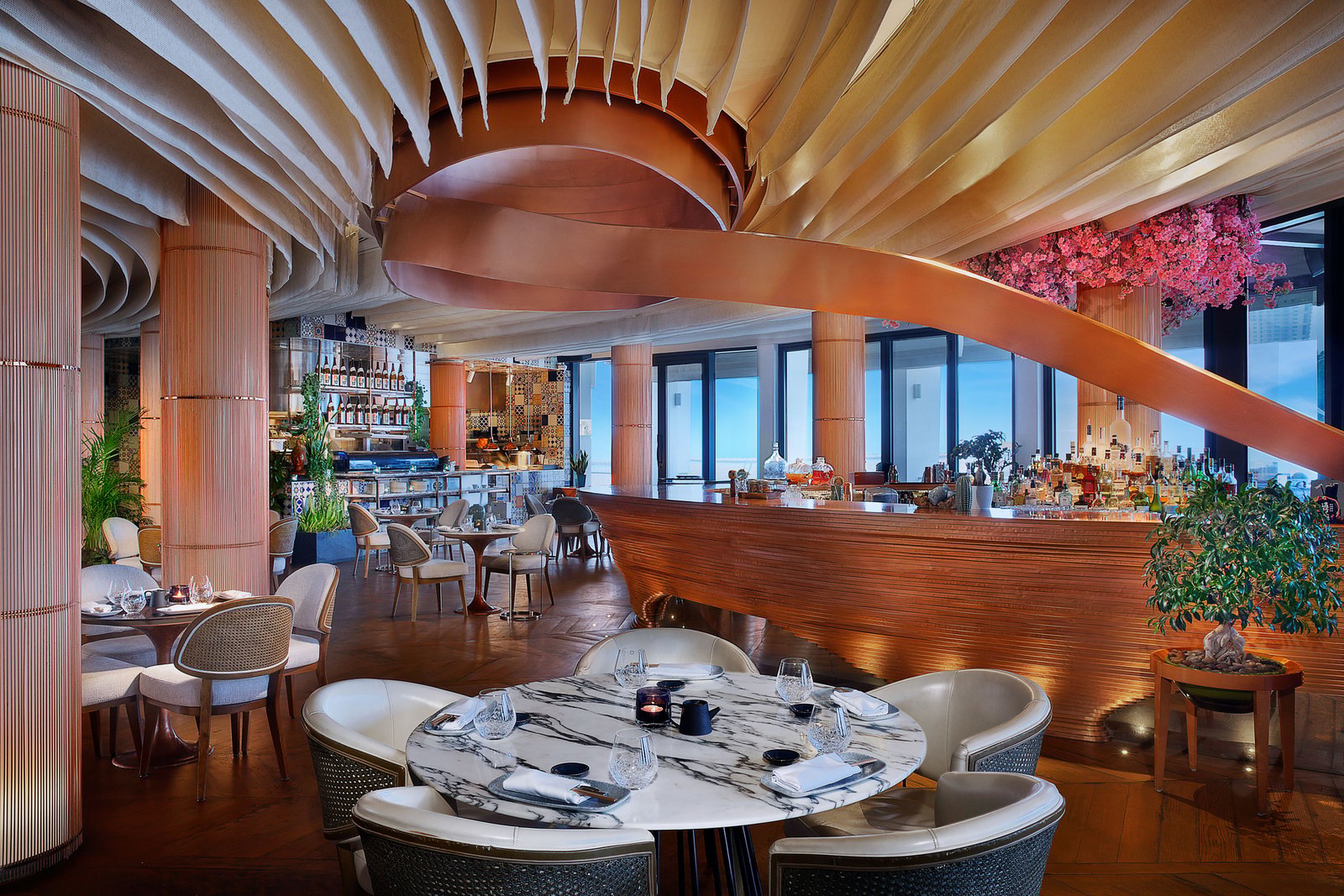 The Ritz-Carlton, Doha, eat & drink