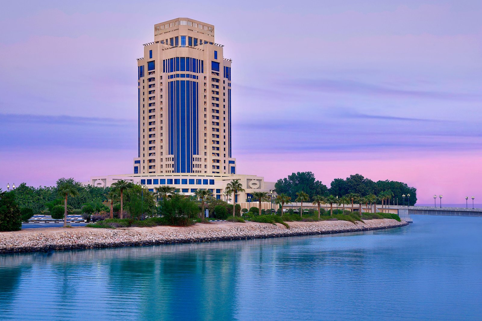 The Ritz-Carlton, Doha, backstory