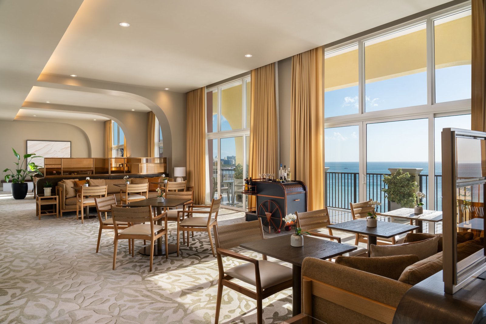 The Ritz-Carlton, Aruba, eat & drink