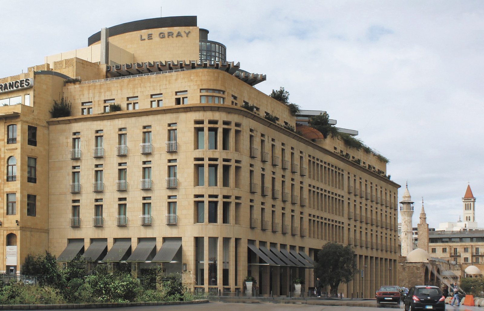 Le Gray, Beirut, backstory