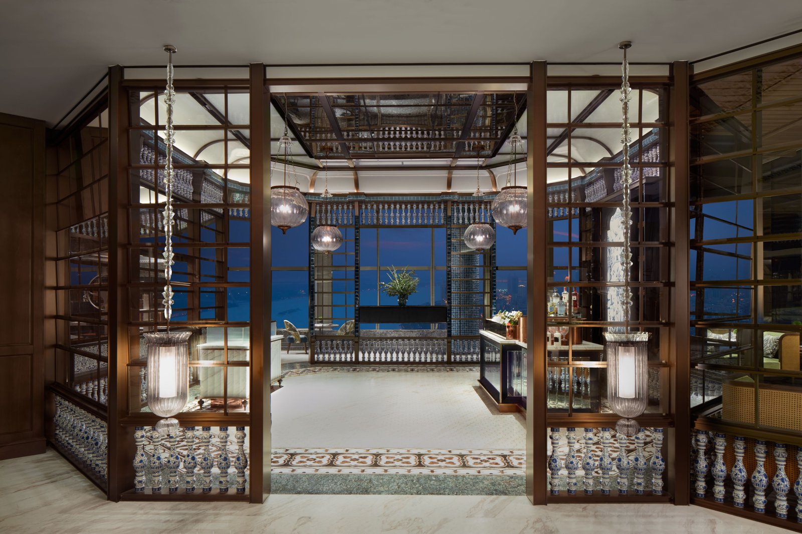 The Ritz-Carlton, Harbin, at the table