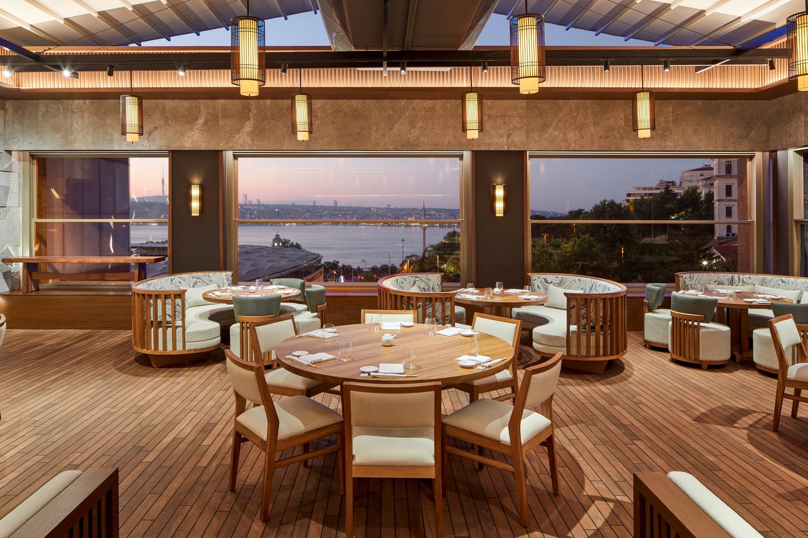 The Ritz-Carlton, Istanbul, eat & drink