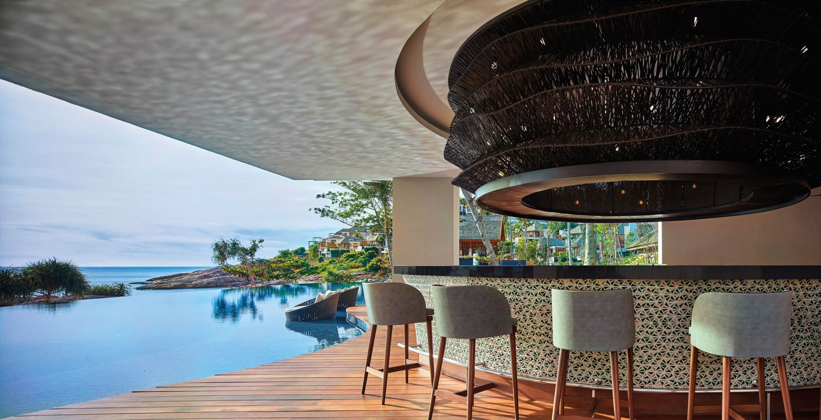 The Ritz-Carlton, Koh Samui, eat & drink