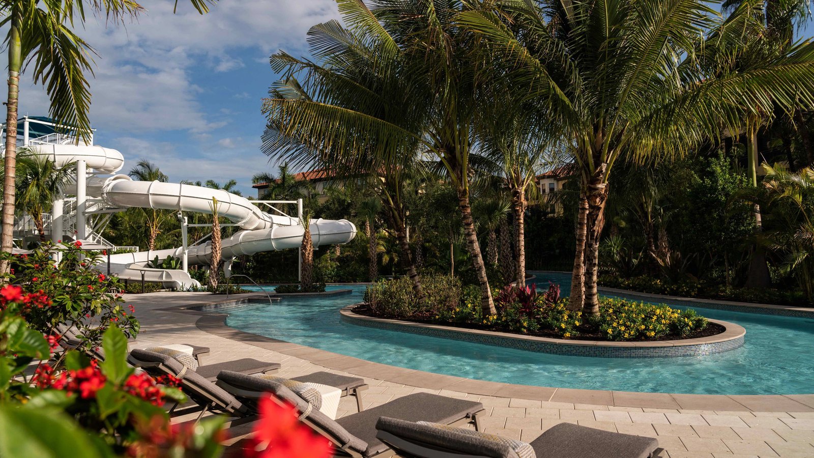 The Ritz-Carlton Naples, Tiburón