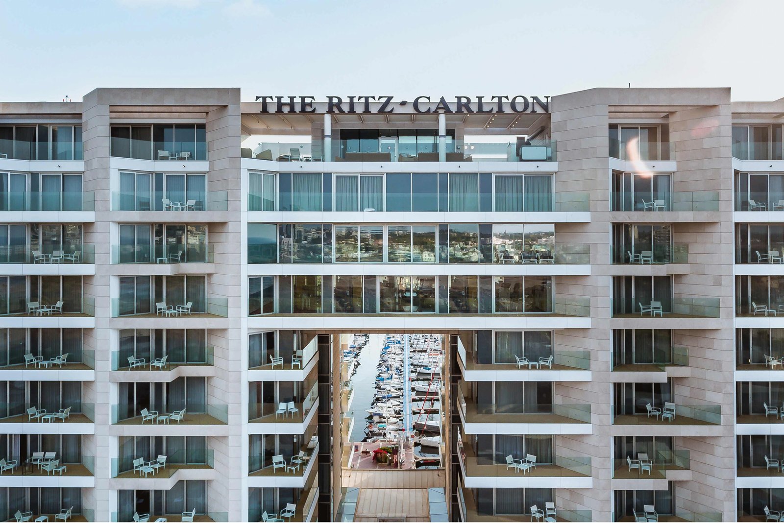 The Ritz-Carlton, Herzliya, backstory