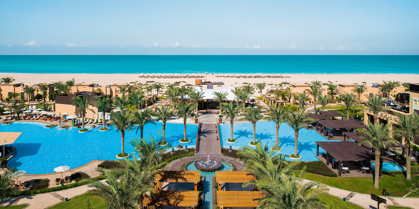 Saadiyat Rotana Resort & Villas, vibe