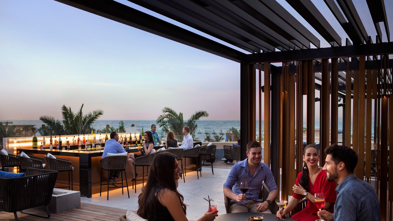Saadiyat Rotana Resort & Villas, eat & drink