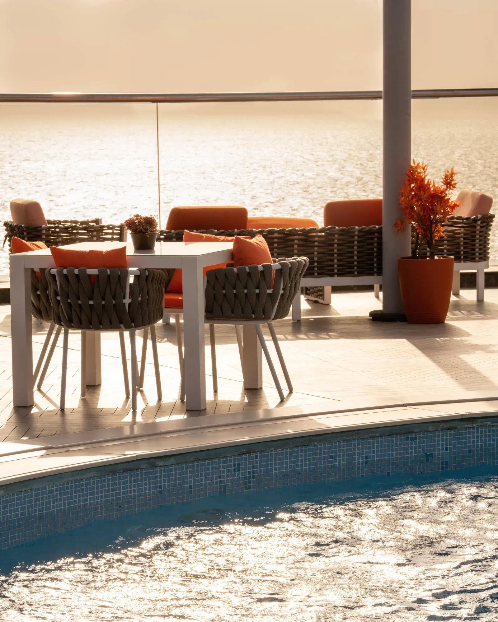 Rosewood Jeddah Hotel, the pool