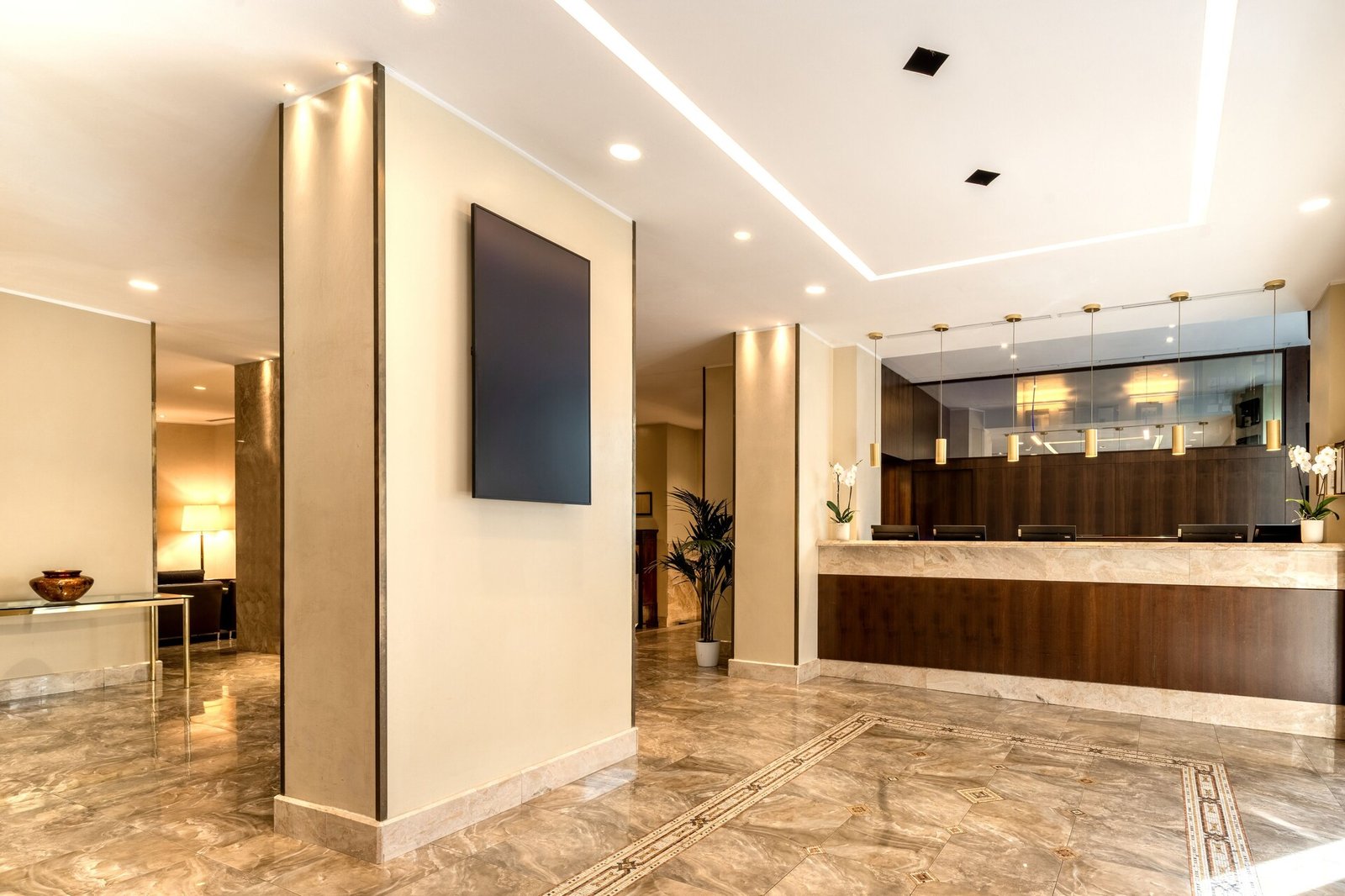 UNA Hotels Galles Milano — vibe