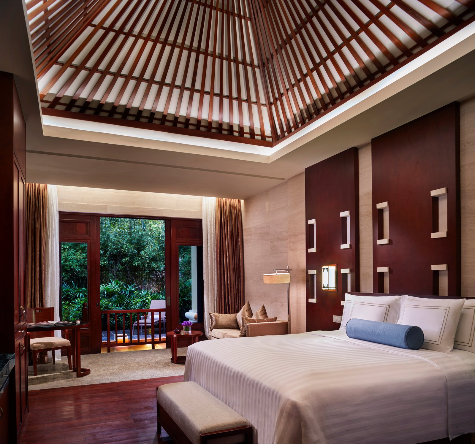 The Ritz Carlton Sanya, rooms