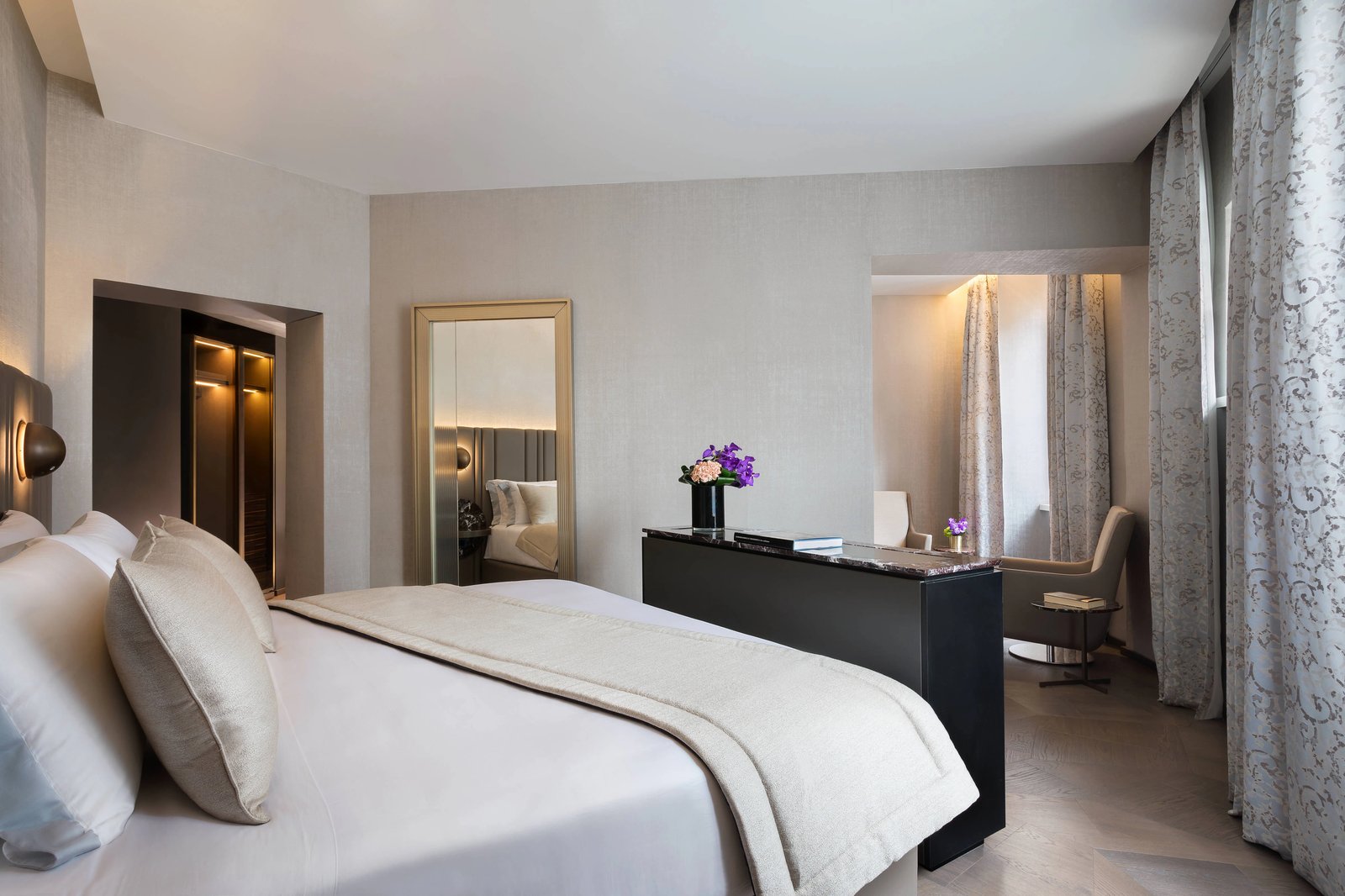 The Pantheon Iconic Rome Hotel — rooms