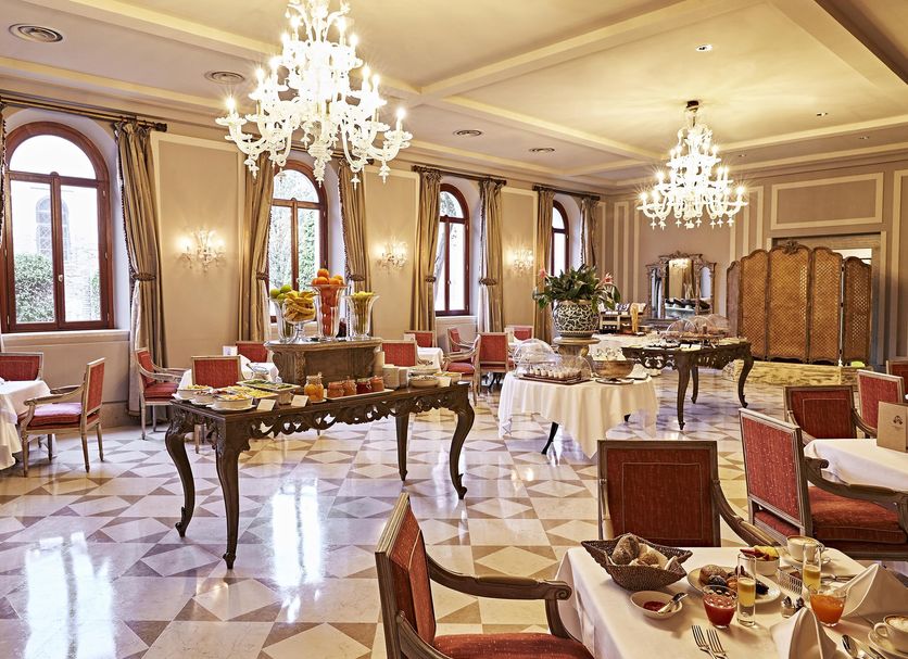 San Clemente Palace Venice, eat & drink