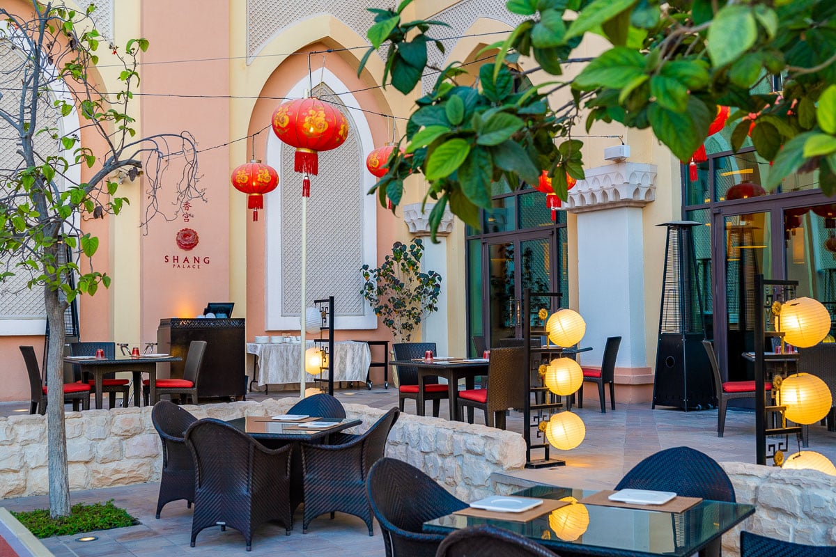 Shangri-La Qaryat Al Beri, Abu Dhabi, eat & drink