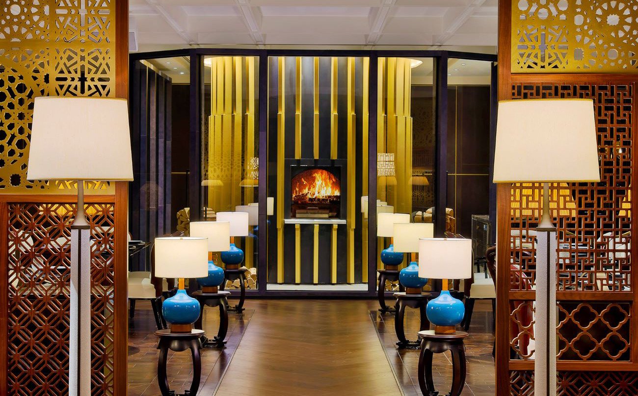 Shangri-La Jeddah, at the table