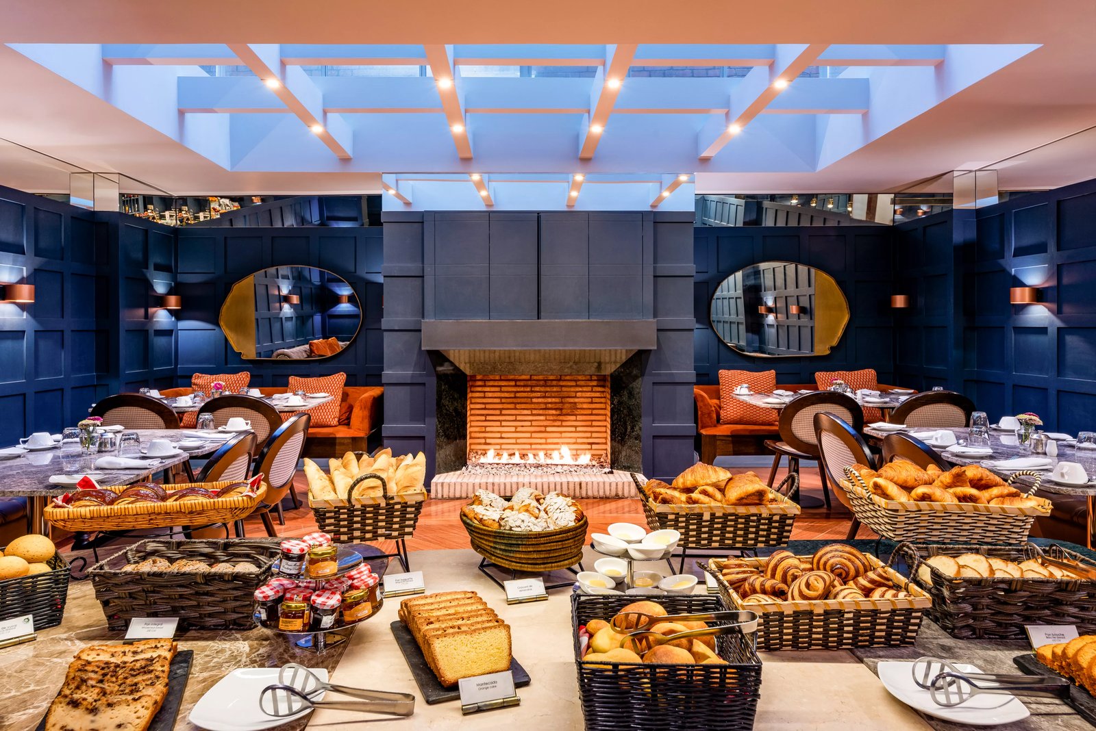 Sofitel Bogota Victoria Regia, basilic restaurant