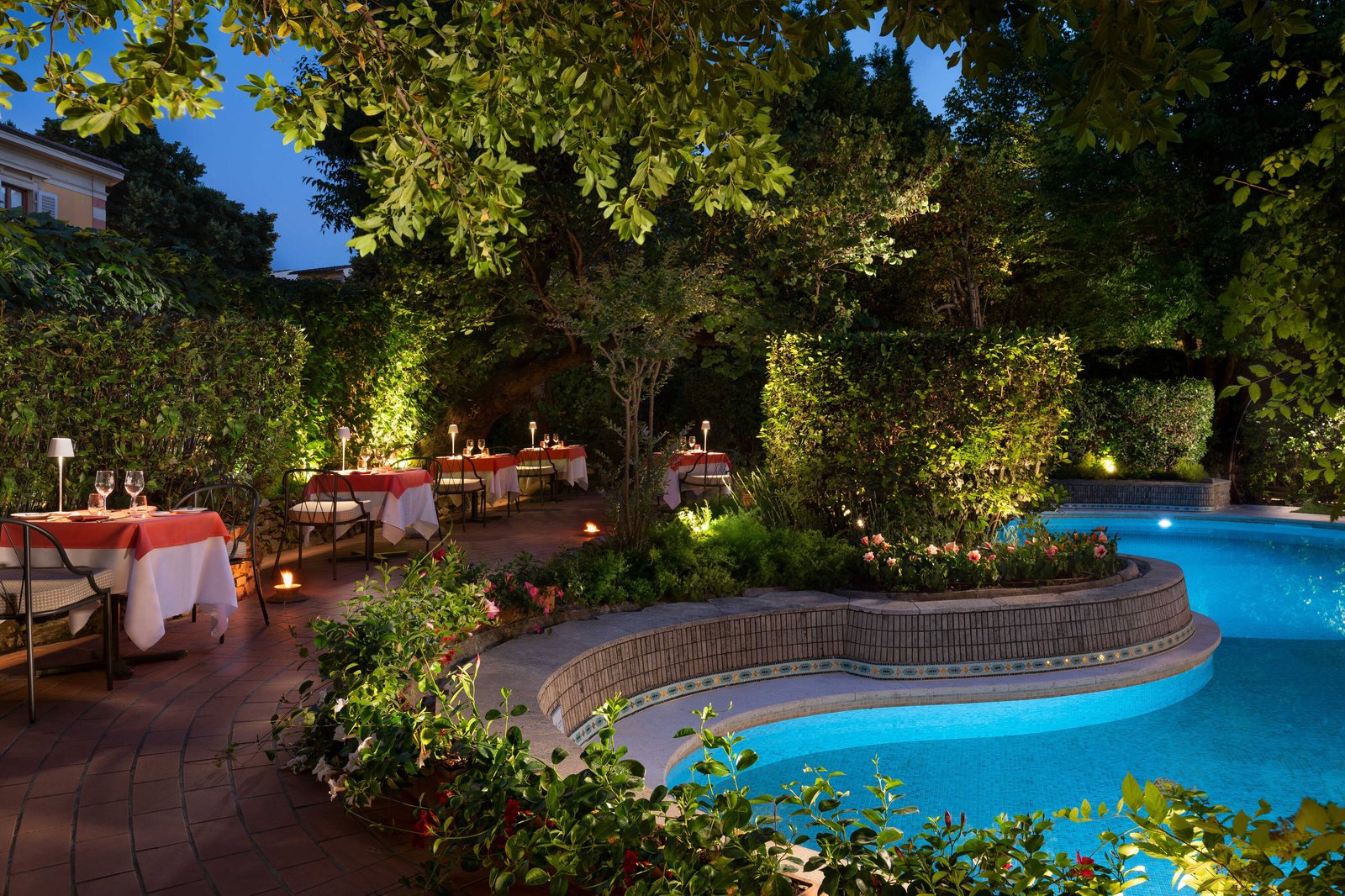 Sina Villa Medici, eat & drink